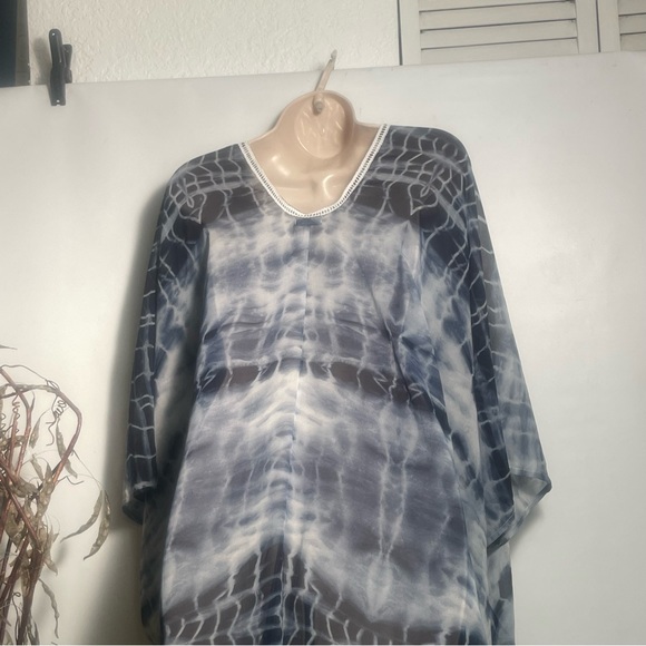 U c by the sea  one size cover up ( moomoo) - Picture 5 of 12